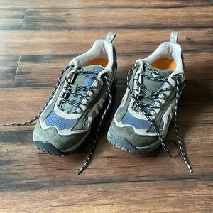 Merrell Continuum Vibram Women’s Hiking Shoe